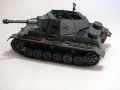 Trumpeter 1/35    Pz.IV Sd.Kfz.165 fur le.FH.18/1 -   