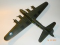 Academy 1/72 B-17F Memphis Bell -    