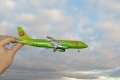 Revell 1/144 Airbus A320-200 VQ-BES S7 Airlines