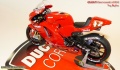 Tamiya 1/12 Ducati Desmosedici 2004 Troy Bayliss