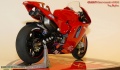 Tamiya 1/12 Ducati Desmosedici 2004 Troy Bayliss