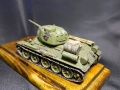 Trumpeter 1/72 -34/85  1944 