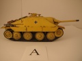   Hetzer (early) 1/35 Academy -  !