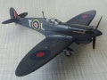 Tamiya 1/72 Supermarine Spitfire Mk.VbTrop