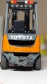 Aoshima 1/32  TOYOTA GENEO 25.