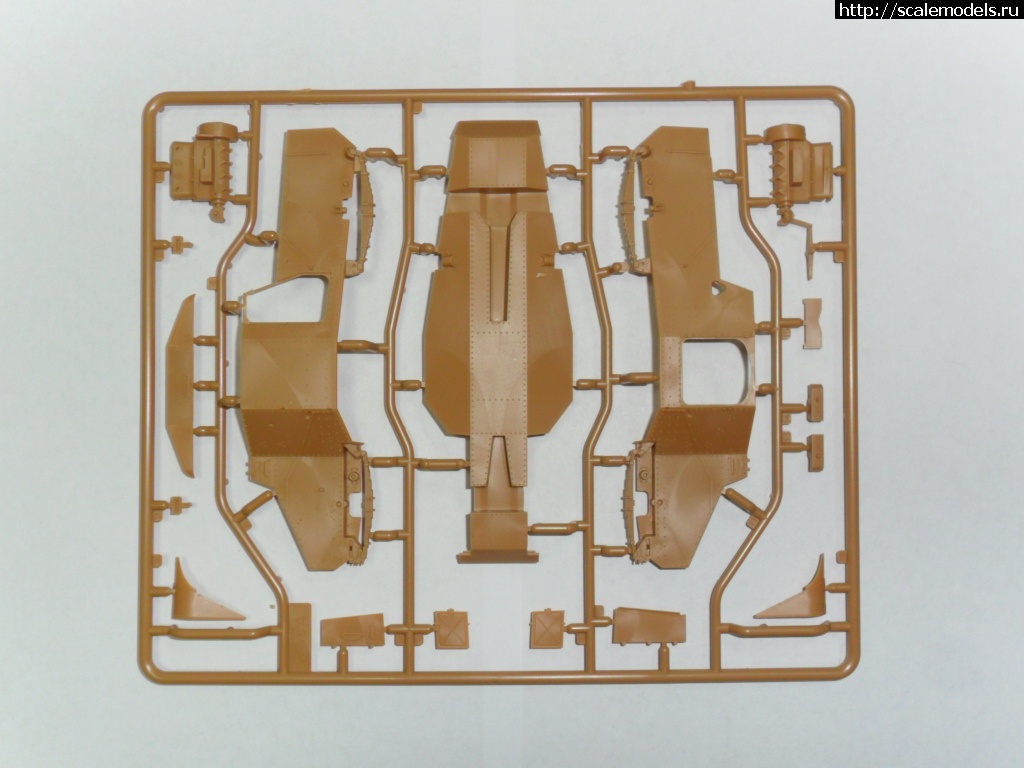1453736801_SAM_3758.jpg :  ICM 1/35 Panzerspahwagen P 204 (f),     ()  