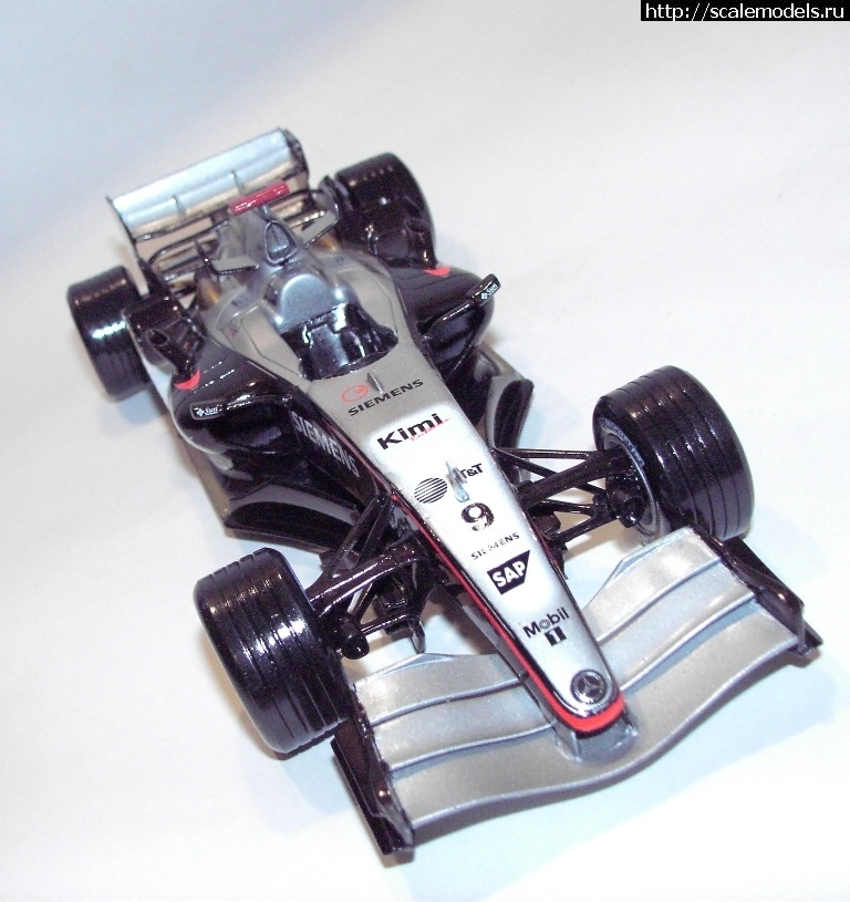 1456145468_IMAG0010.jpg : TEAM MACLAREN MERCEDES MP4-20 1:24 "REVELL"  