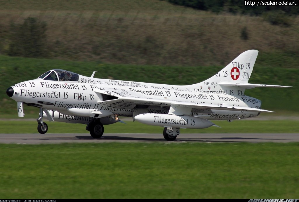 1456728372_light1.jpg : #1232055/    Hawker Hunter.  