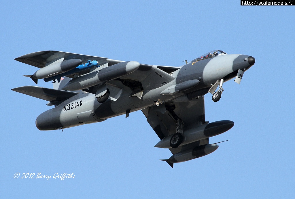 1456741770_7097385933_Hawker-Hunter-MK-58-sn-41H-697439-1959-Hawker-Hunter-Aviation-HHA-N331AX-On-Final--US-MCAS-Yuma-AZ.jpg : #1232194/    Hawker Hunter.  