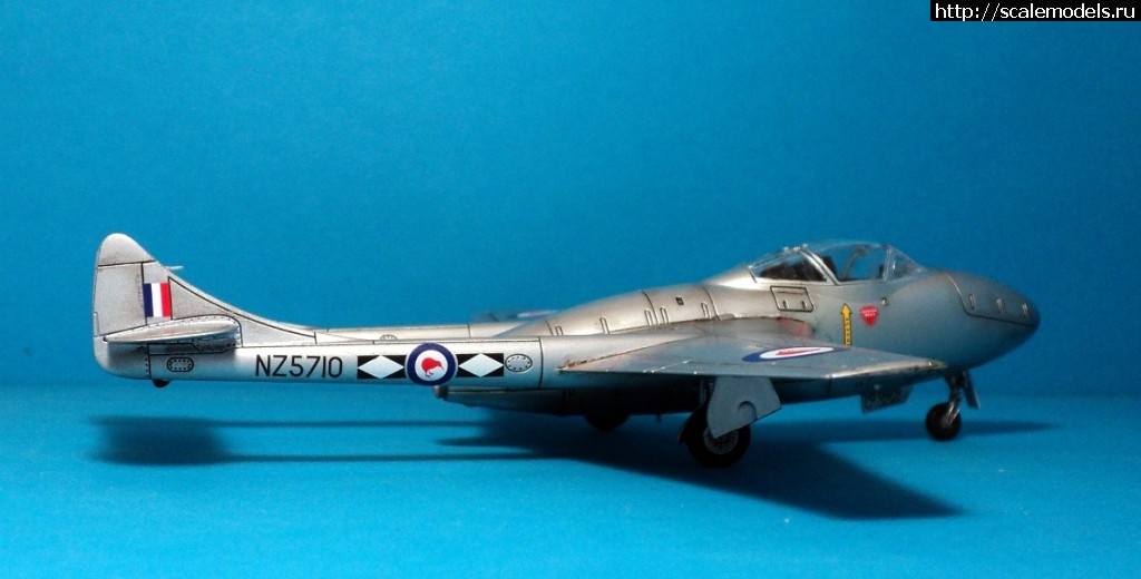 1458138482_05.jpg : #1238382/ De Havilland Vampire T11 (Airfix 1/72)   