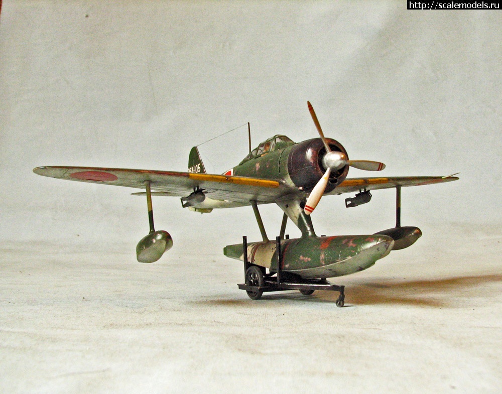 1459327245_2.jpg : #1244885/ ! A6M2 N Rufe (1/48 Tamiya)  