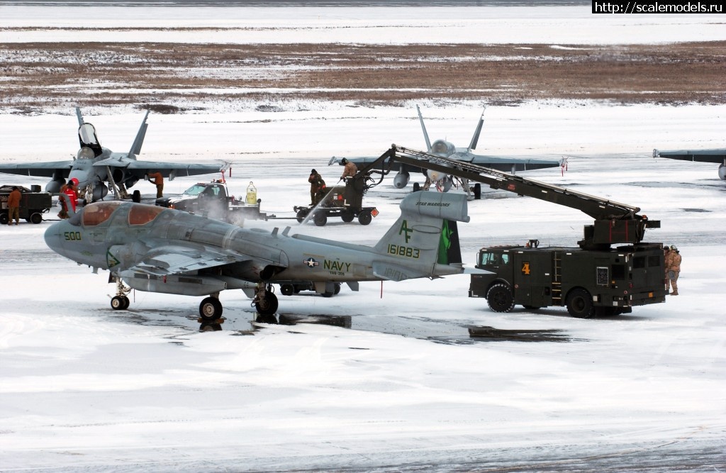 1459509713_EA-6B_VAQ-209_Eielson_AFB_7Apr08.jpg : #1245911/ Grumman A-6E Intruder, Italeri, 1/72 !  