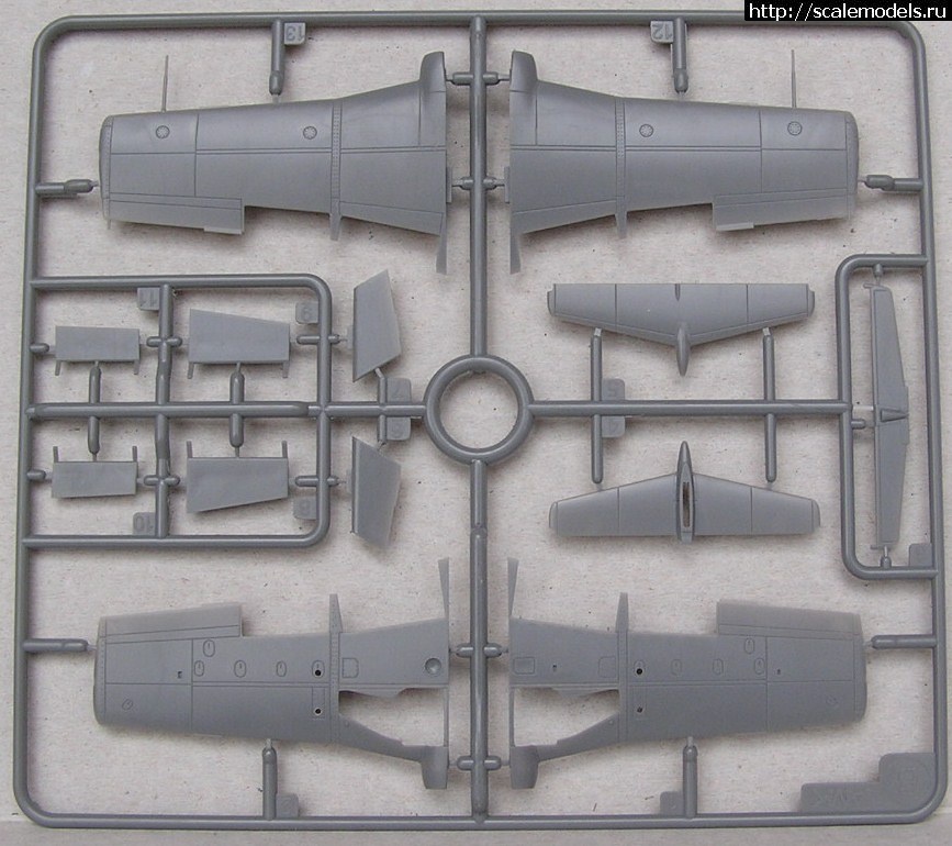 1459593428_RamecekB.jpg :  AMK 1/72 L-29  