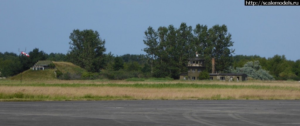 1460234532_Command-Bunker-and-Control-Tower---Peenemunde-Airfield.jpg : #1249846/      