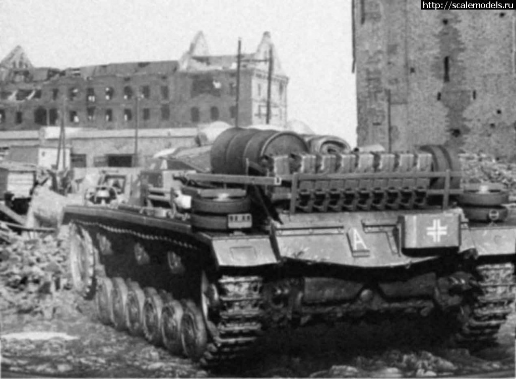 1460298916_Stug-III-D-001.jpg : Dragon 1/35 Stug III Ausf.E -    1942/ Dragon 1/35 Stug III Ausf.E -  ...(#9782) -   