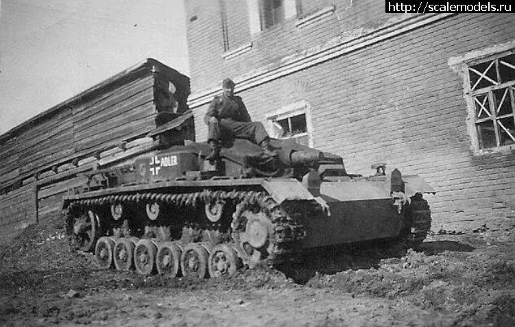 1460359058_Stg-III-02.png : Dragon 1/35 Stug III Ausf.E -    1942/ Dragon 1/35 Stug III Ausf.E -  ...(#9782) -   
