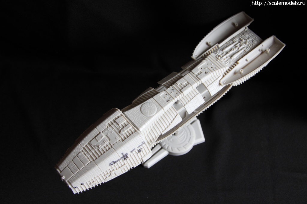 1461244708_IMG_1847.jpg : #1254297/ BATTLESTAR GALACTICA,     Revell/Moeb  