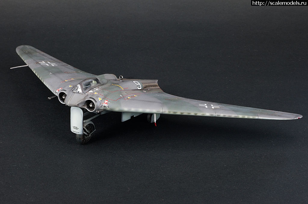 1463205911_scale_tmp.jpg : / Revell 1/72 Horten Ho IX ( Gotha Go 229)  