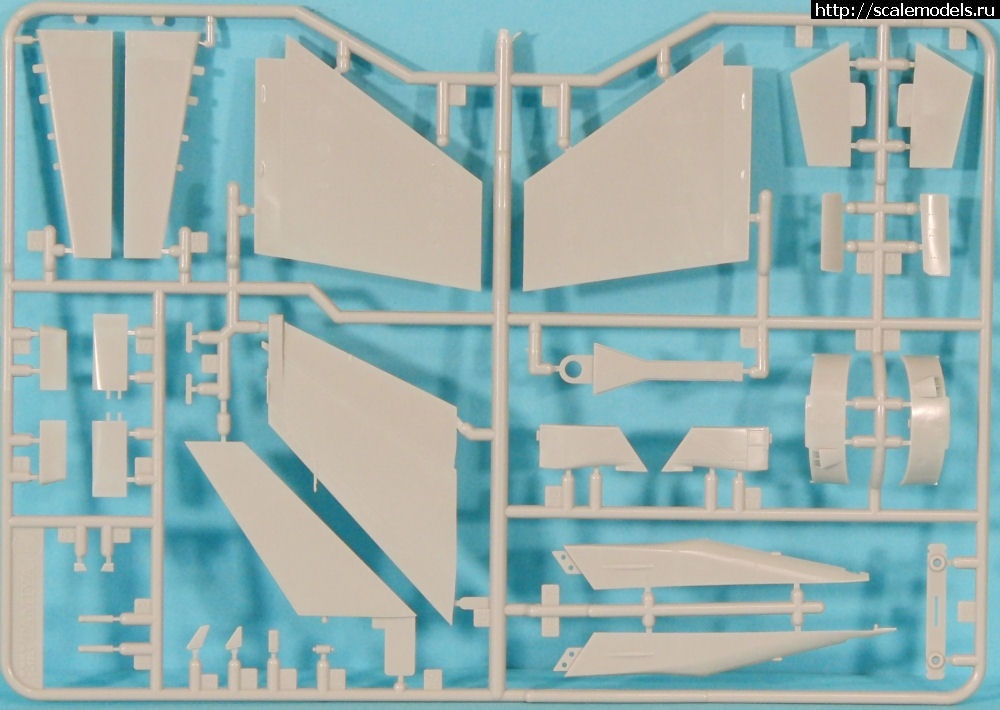 1471381104_tam_61106_parts03.jpg : Tamiya 1/48 F-16 C/N Aggressor  