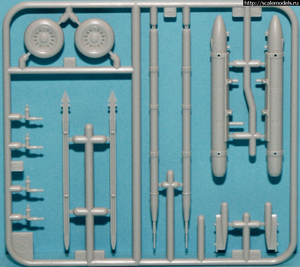 1471381108_tam_61106_parts09.jpg : Tamiya 1/48 F-16 C/N Aggressor  