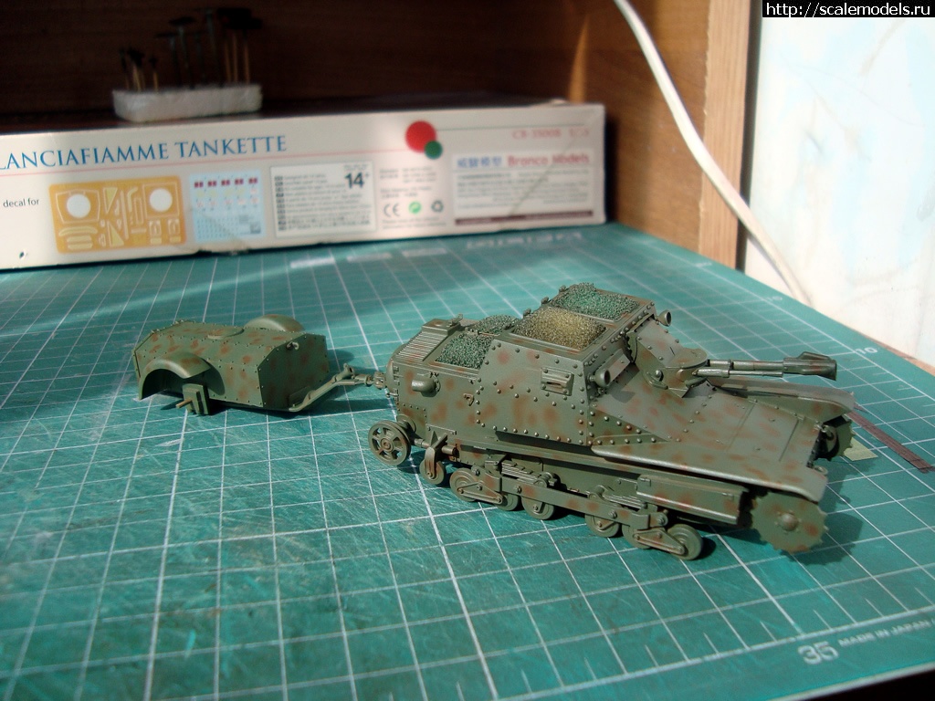 1474541830_DSC07482.jpg : #1295835/ CV 3/35 Lanciaflamme tankette, Bronco, 1/35 !  