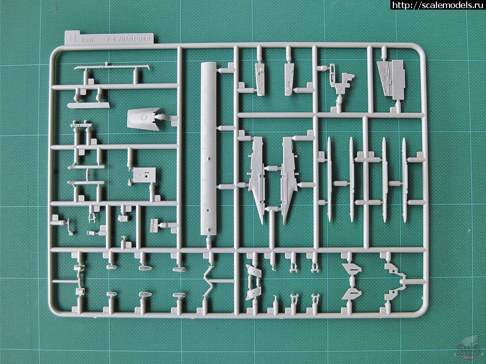 1474877286_img_086b003_02.jpg : Zoukei-mura   F-4J Phantom II 1/48  