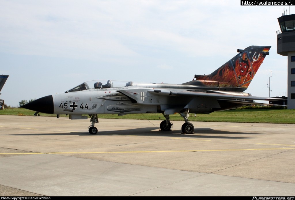 1479767097_4544-german-air-force-panavia-tornado-ids_PlanespottersNet_407548.jpg : Revell 1/48  IDS Tornado .  ,  !  