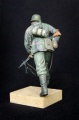 Dragon 1/16 German MG-42 gunner, Normandy 1944