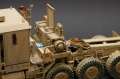 HobbyBoss 1/35 Oshkosh M1070 Truck Tractor & M1000 HET