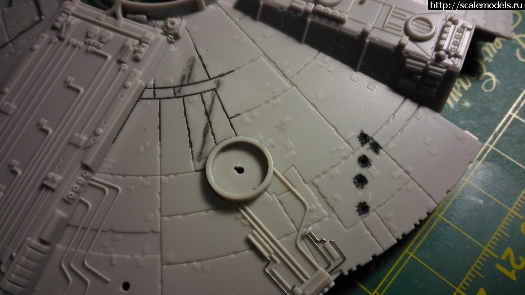 1480864862_Mil-Fal-29.jpg : #1318868/ FineMolds 1/144 Millennium Falcon -  !!!  