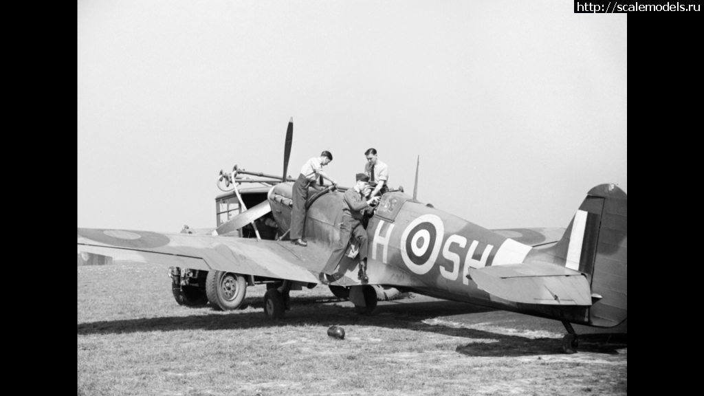 1483153521_8558.png : #1328148/   Spitfire MkI/II  