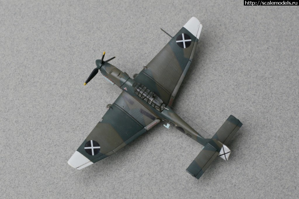 1485490152_235B3994.jpg : !/ Ju-87B 1/144   