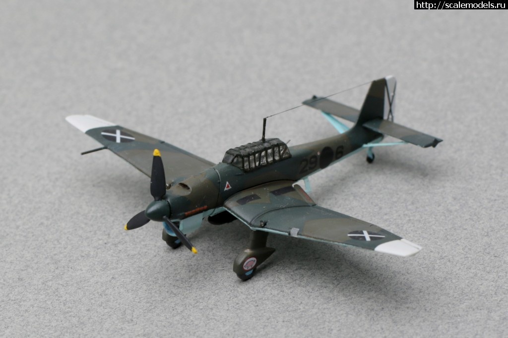 1485490164_235B4098.jpg : !/ Ju-87B 1/144   