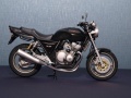 Aoshima 1/12 Honda CB 400 SF