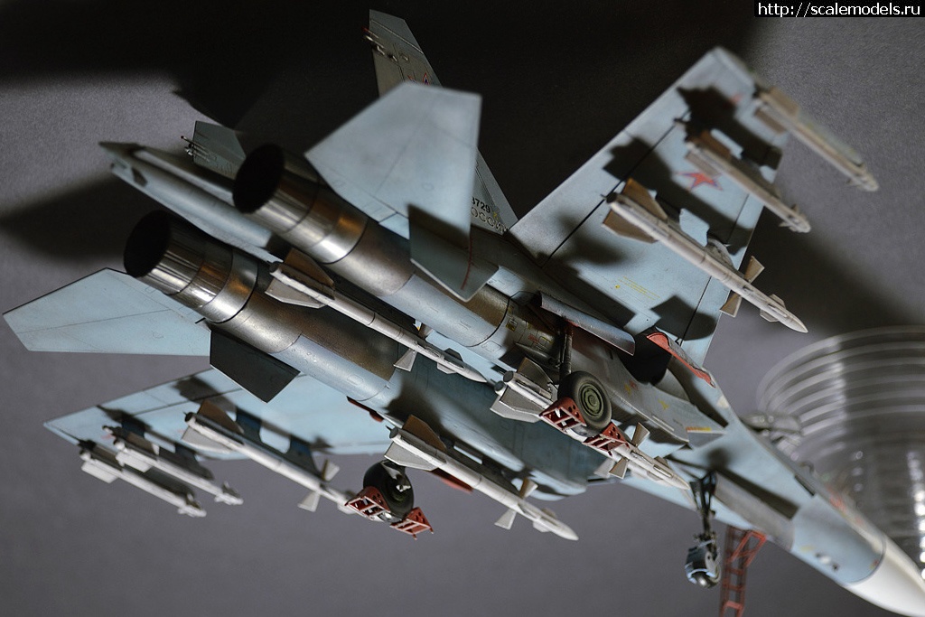 1486237699_s08-1.jpg :   - Flankers 1/72  