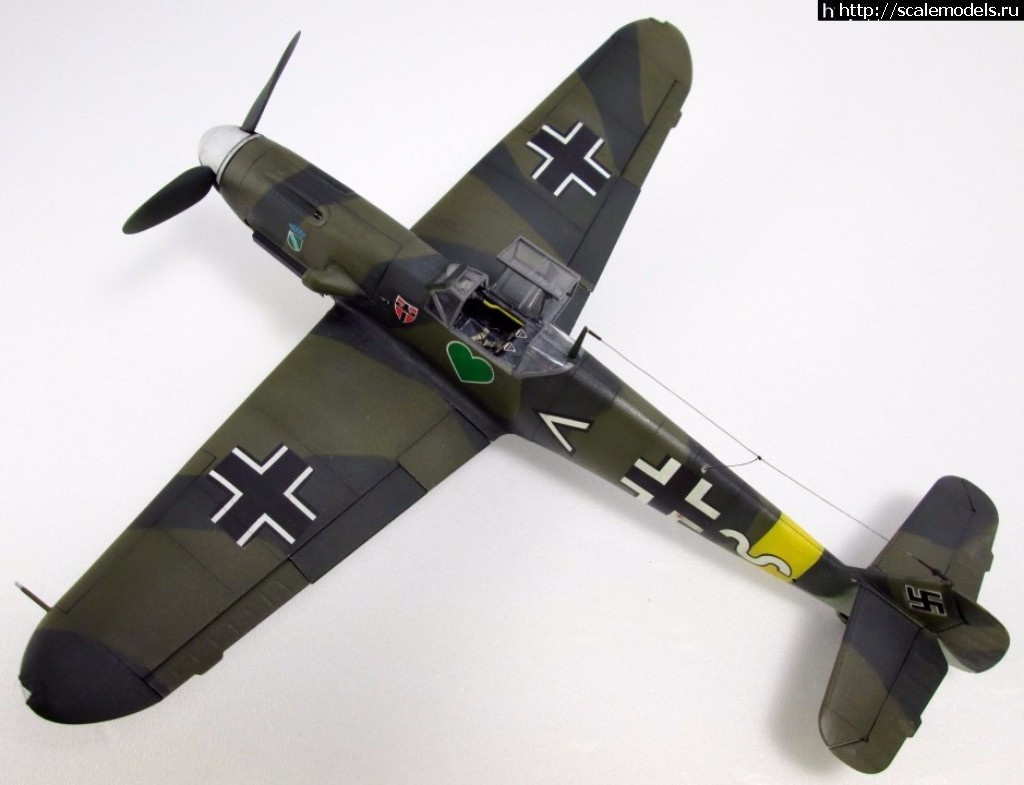 1486389876_1485880991_IMG_2389.jpg :      Messerschmitt Bf 109  1/48  