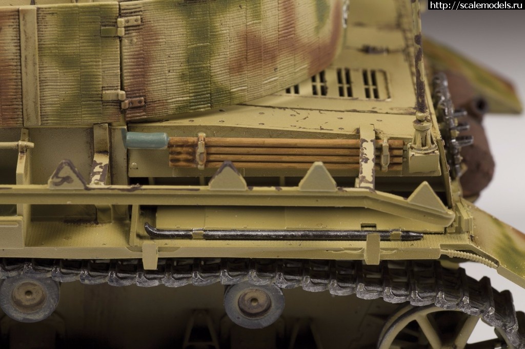 1487008810_jJBo4Hf-u-4.jpg :   1/35   PzKpfw IV ausf. H -    