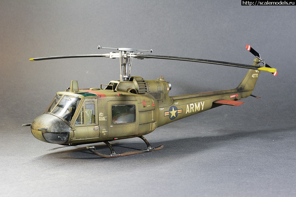 1489041100_01.jpg : #1355110/ UH-1 1:48 Revell-Monogram  