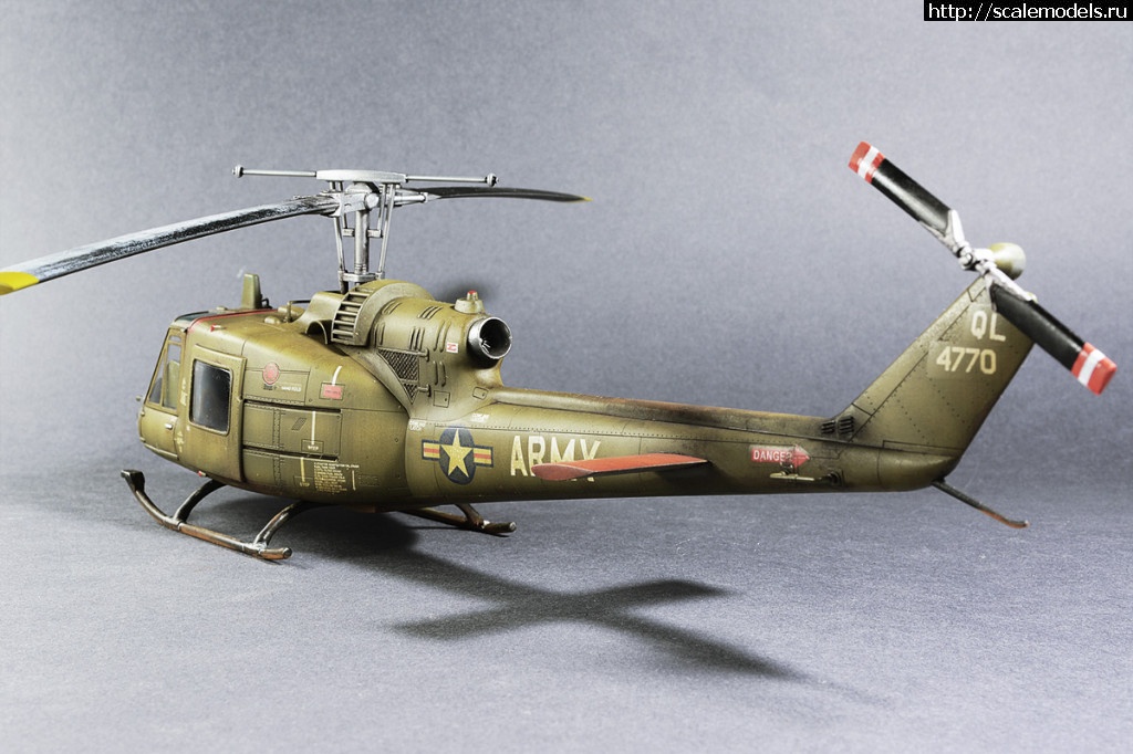 1489041125_03.jpg : #1355110/ UH-1 1:48 Revell-Monogram  