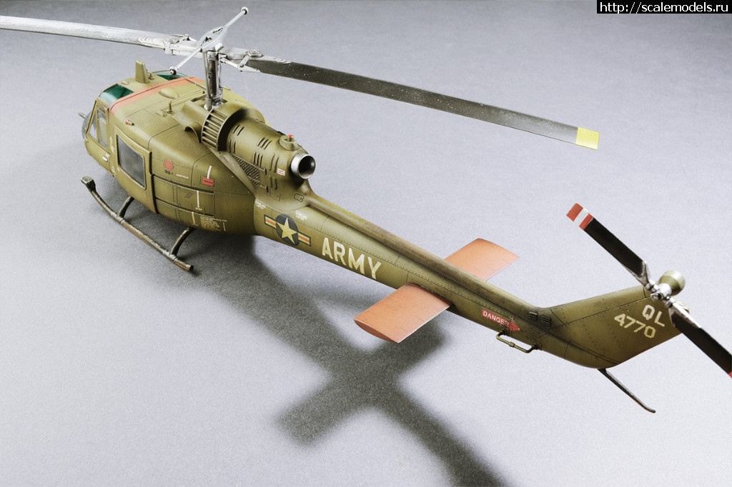 1489041152_08.jpg : #1355110/ UH-1 1:48 Revell-Monogram  