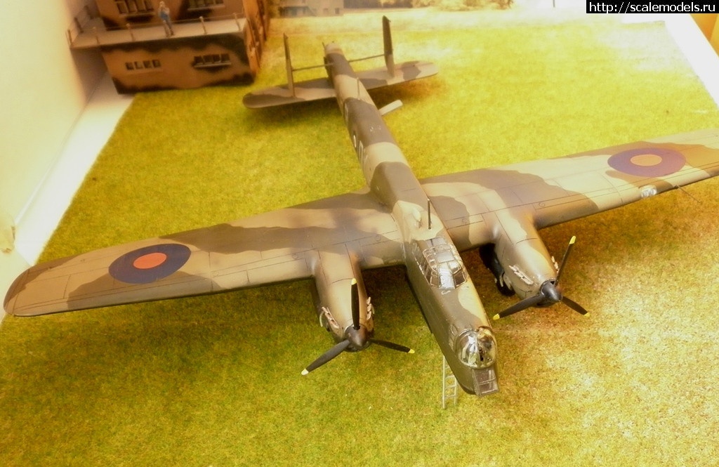 1489384174_P1000786.JPG : #1356383/ AIRFIX 1/72 Armstrong Withworth Whitley Mk V.    