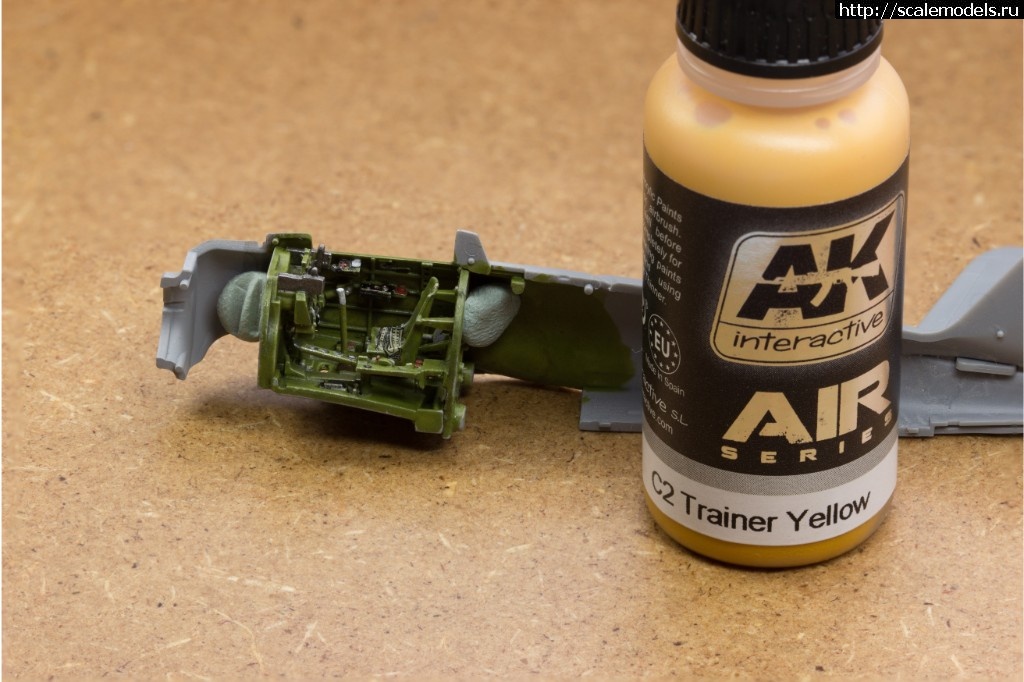 1489769546_003.jpg : Mitsubishi A6M5 Zero (Tamiya 1/72) WIP  