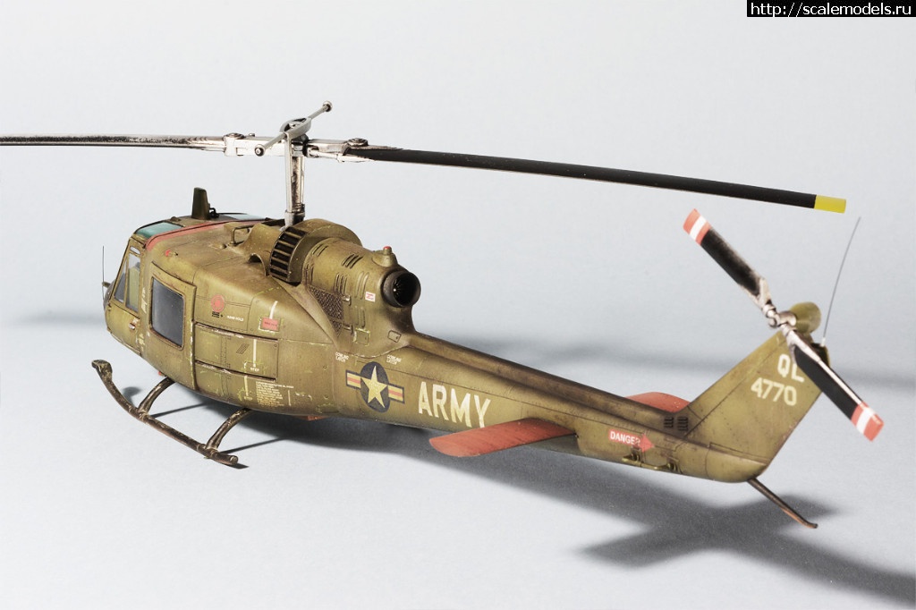 1489928194_08.jpg : #1359236/ UH-1 1:48 Revell-Monogram  