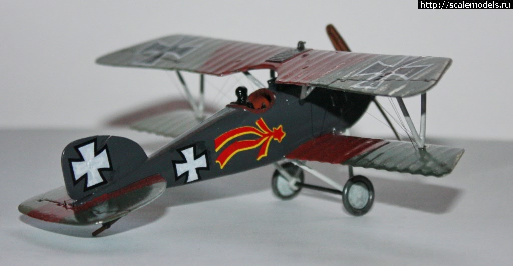 1491724300_41.jpg : #1367372/ Alb. D III 1:72 Revell   