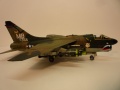 Hobbyboss 1/72 A-7d Corsair II - --