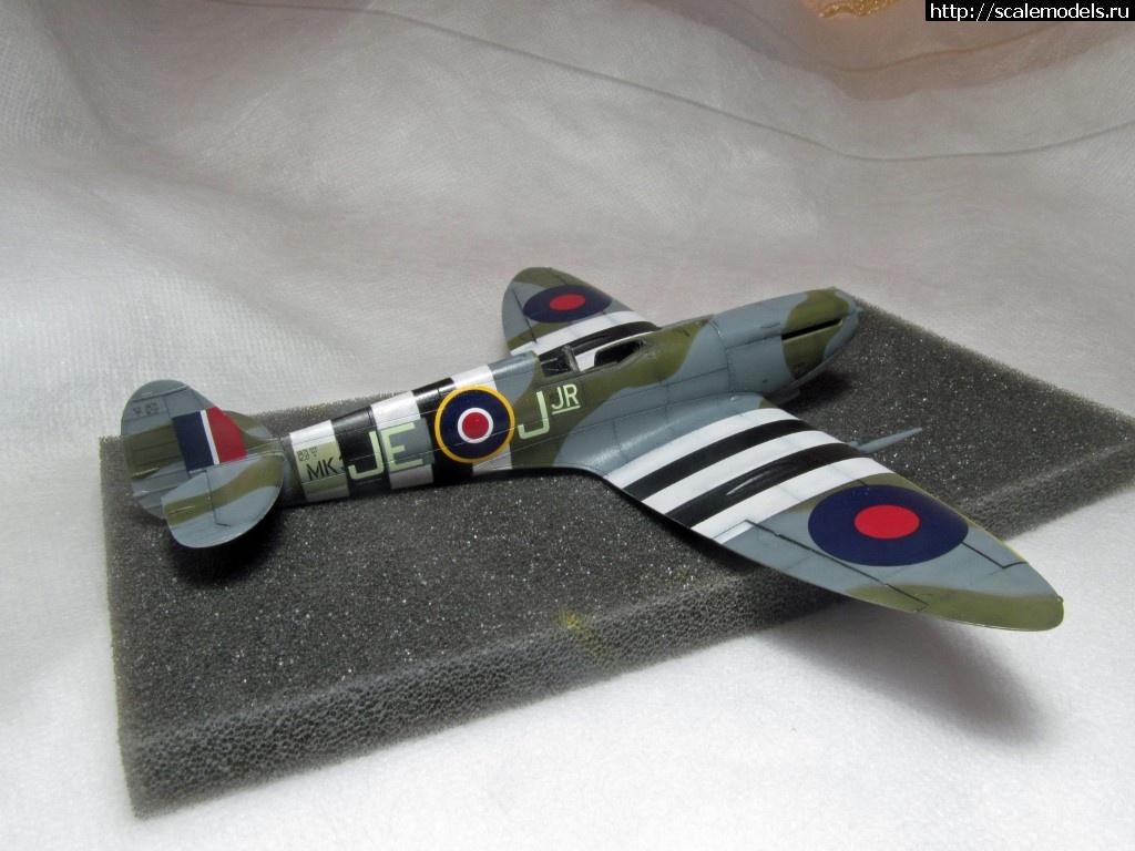 1493928023_41.JPG : #1376680/ Spitfire Mk. IXe 1/72 Eduard   