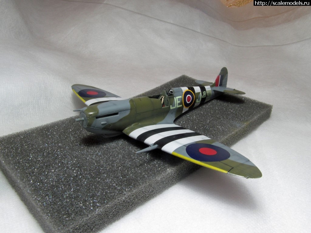 1493928026_43.JPG : #1376680/ Spitfire Mk. IXe 1/72 Eduard   