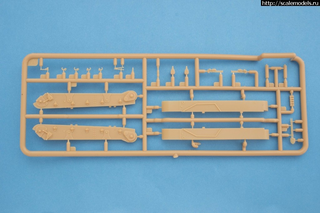 1495886727_18620750_1324643224323985_2950933706888396962_o.jpg :  IBG Models 1/72   40M Turan I -   