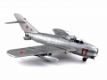 HobbyBoss 1/48 -17 (117 , 34 )