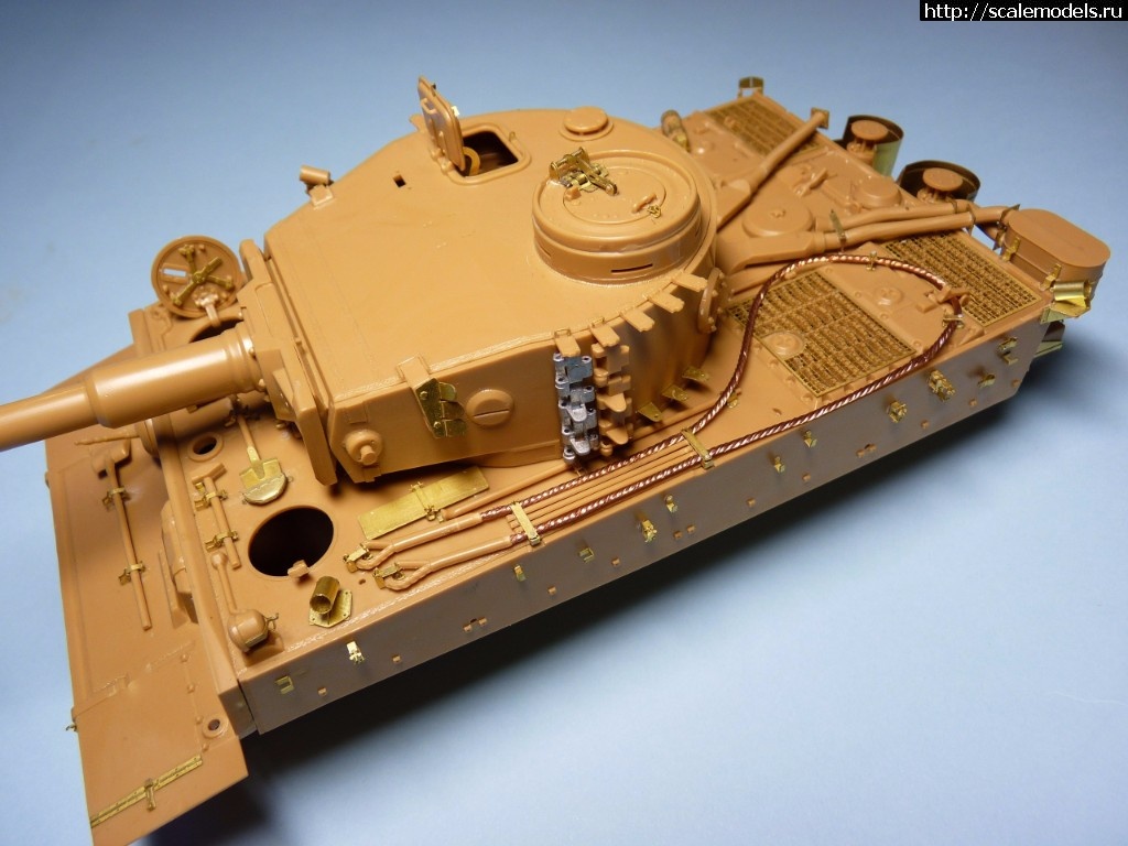 1496824535_-OXVXJITxMQ.jpg :    1/35 Tiger I Ausf.E     